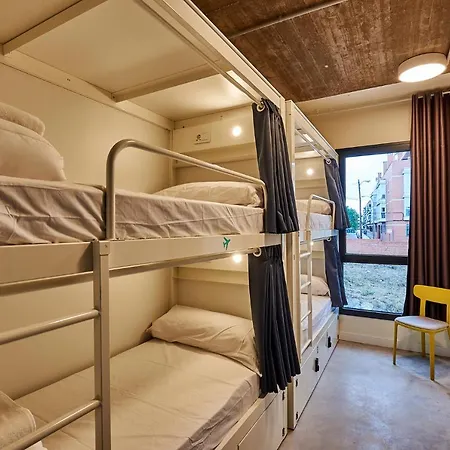 Hostelfly * Madrid