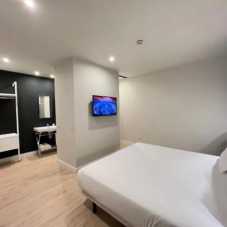 Urbansea Atocha 113 Hotel Madrid