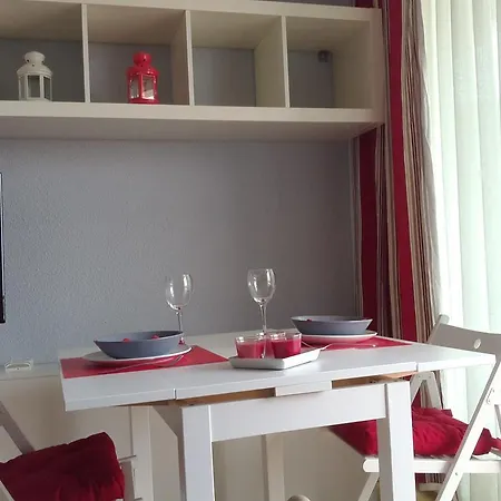 Calle Mauricio Legendre Apartment Madrid