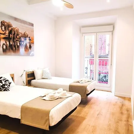 Apartment Oshun Sanchinarro *