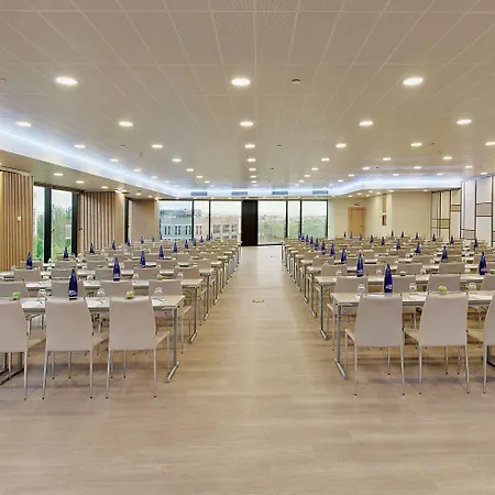 Hotel Melia Avenida De America 4*