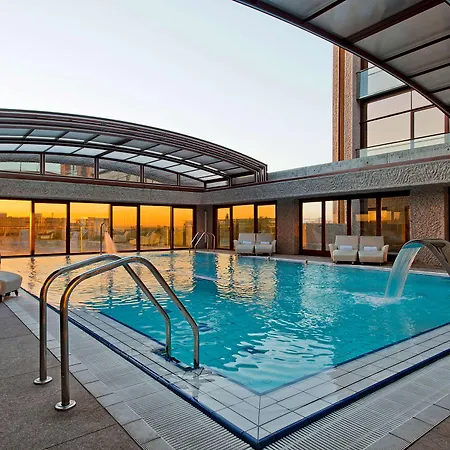 Hilton Airport