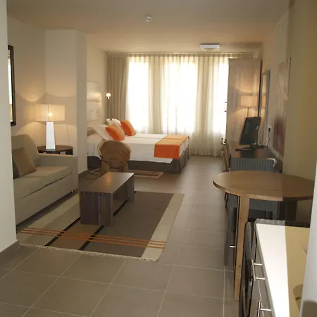 Hotel Eco Alcala Madryt