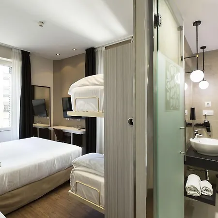Hotel Petit Palace Triball 3*