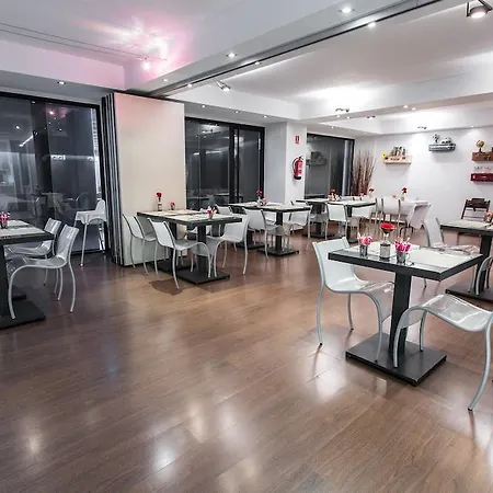 珀蒂宫阿图罗索里亚阿尔卡拉酒店 酒店 4*