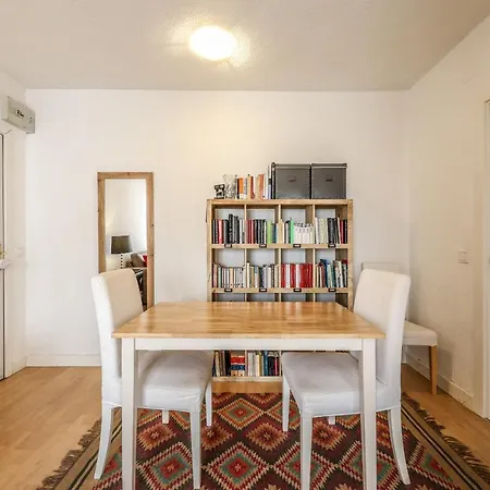 Apartment En Plaza De Ventas *