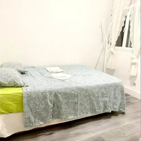 Bonito Apartamento. Estadio Wanda - Metro Sanblas * Madrid