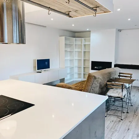 New Close To Ifema-aeropuerto Appartement *