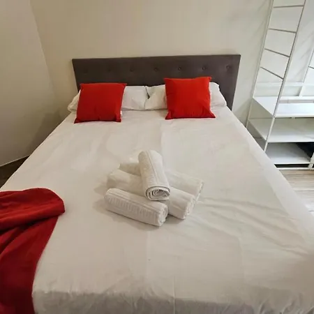 Luminoso 6 Personas Pueblo Nuevo Apartamento