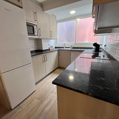 Luminoso 6 Personas Pueblo Nuevo Apartamento Madri