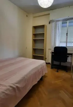 Apartament Piso Amplio, Iluminado Y Muy Bien Comunicado *