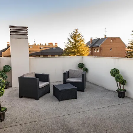 Apartment Cituspace Arturo Soria Madrid