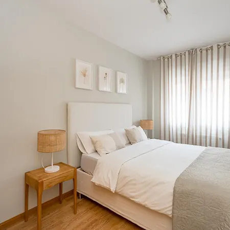 2br Av America Bernabeu Stadium Appartement *