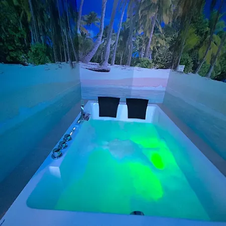 Con Jacuzzi Y Bano Privado Madrid