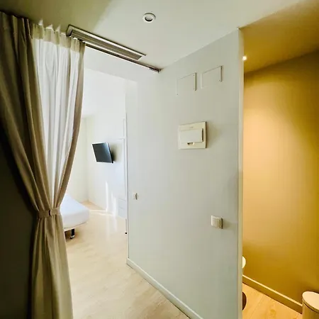 Urbansea Atocha 113 Hotel *