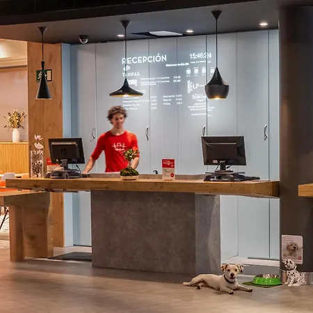 酒店 Ibis Aeropuerto Barajas 马德里