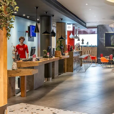 Ibis Aeropuerto Barajas 2* 马德里