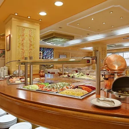 Grupotel Mayorazgo 4*