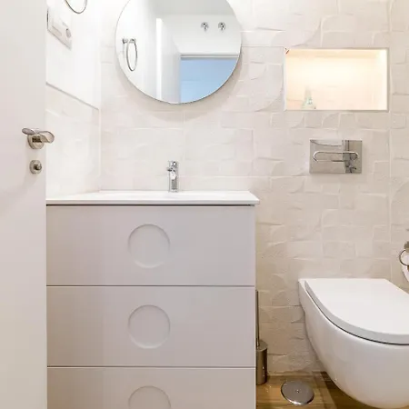 Arturo Soria Apartments3 Madrid