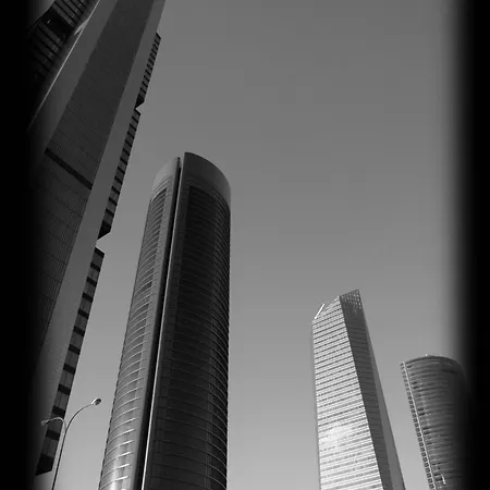 Szálloda Infanta Mercedes Madrid