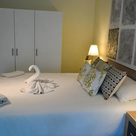 Apartment Oshun Sanchinarro Madrid