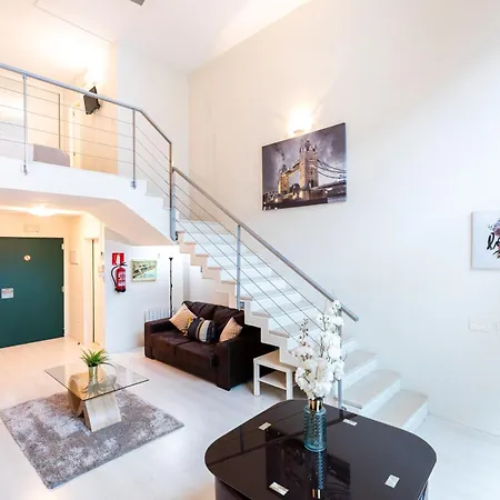 Apartment Oshun Sanchinarro Madrid