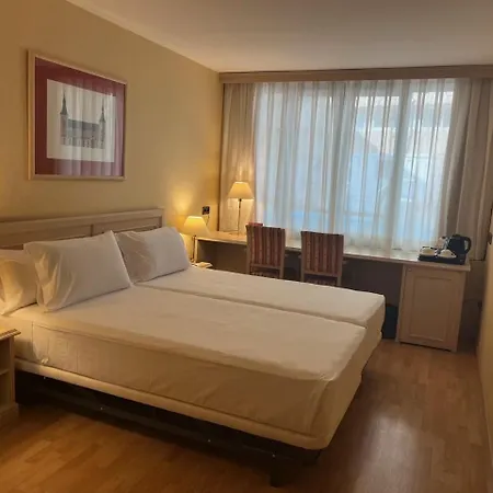Senator Castellana Hotel