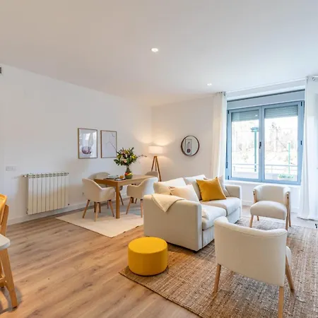 Avenida De San Luis 25, Design And Comfort In The True Style Of Madrid, Book Your Getaway Now! *