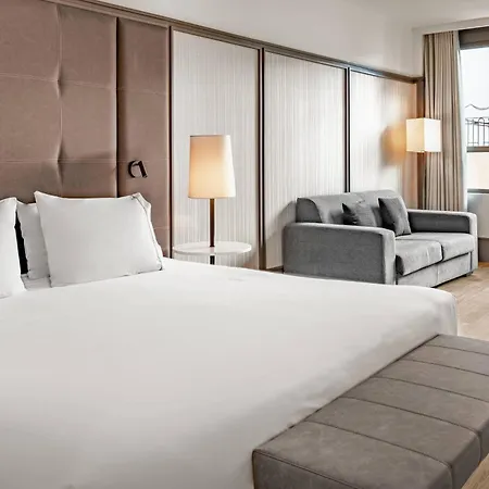Ac Avenida De America By Marriott Hotel 3*