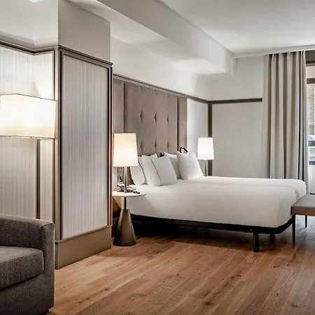 Ac Avenida De America By Marriott Hotel 3*