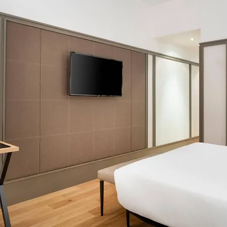 Ac Avenida De America By Marriott 3*