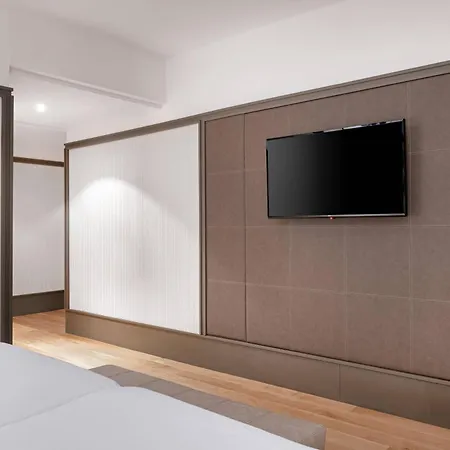 Ac Avenida De America By Marriott Madryt