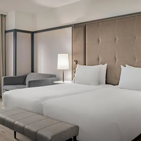 Ac Avenida De America By Marriott Madryt