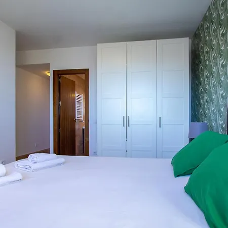 Apartamento Villablino Arturo Soria *