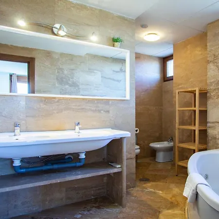 Apartamento Villablino Arturo Soria *