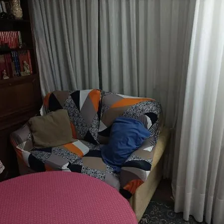 Homestay Alameda De Osuna Aeropuerto
