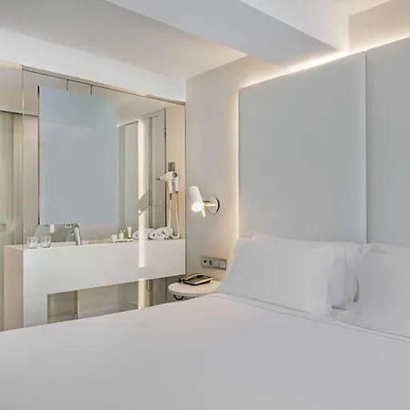 Hotel Nh Paseo De La Habana 4*