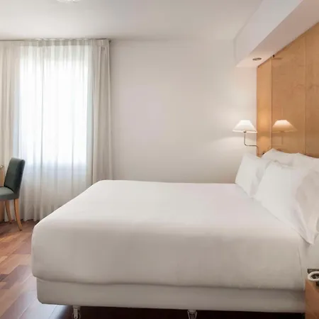 Hotel Nh Paseo De La Habana Madryt