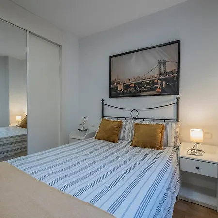 Apartamento Wanda Ifema Con Parking Y Piscina Madrid