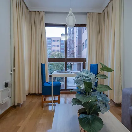 Wanda Ifema Con Parking Y Piscina * Madrid