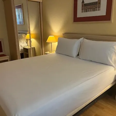 Senator Castellana Hotel