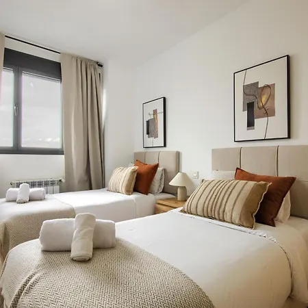 Real Apartment *