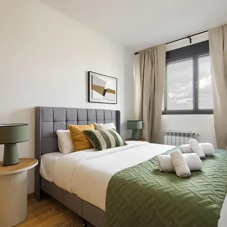 Real Apartment