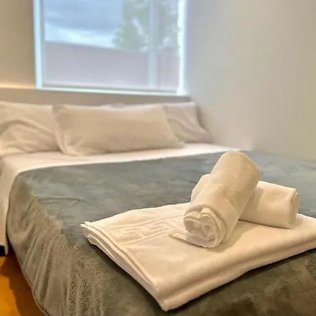 Noviembre Aparthotel