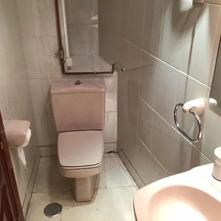 Y Estudios Torr En - Chamartin Con Wifi Gratis Apartment *