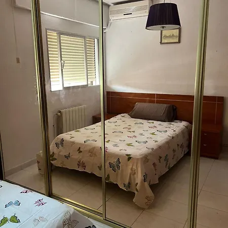 In - 10 Min From The Airport *