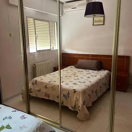 Guest house In - 10 Min From The Airport