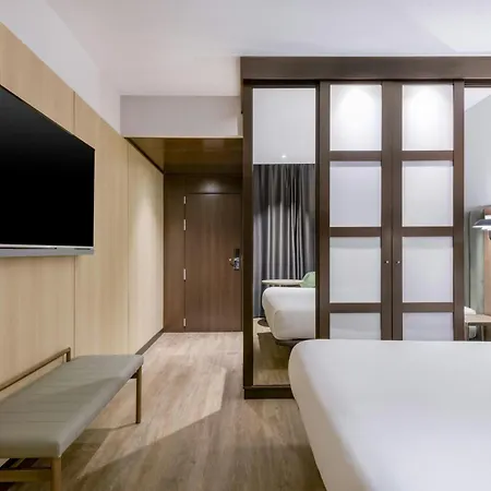 Hotel Ac Feria By Marriott Madrid
