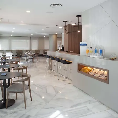 مطار باراخاس Nh مدريد
