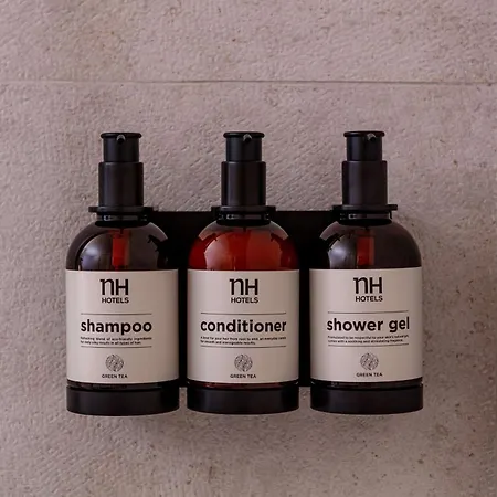 مطار باراخاس Nh